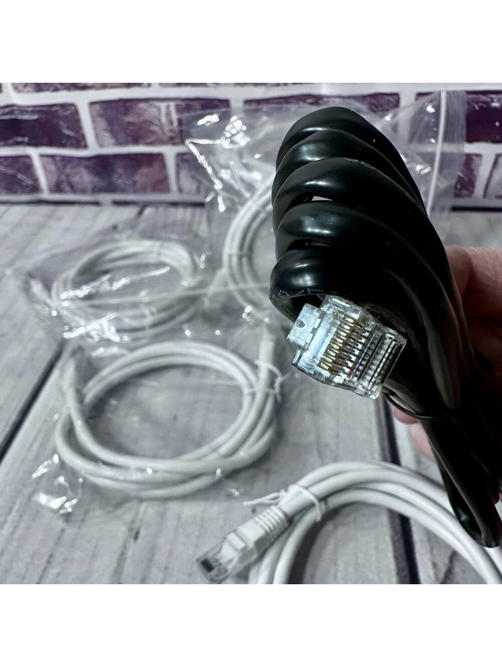 New Lot of 7 ~ 5ft (60 in) White 568B Molded Ethernet Cables 24AWG White & Black
